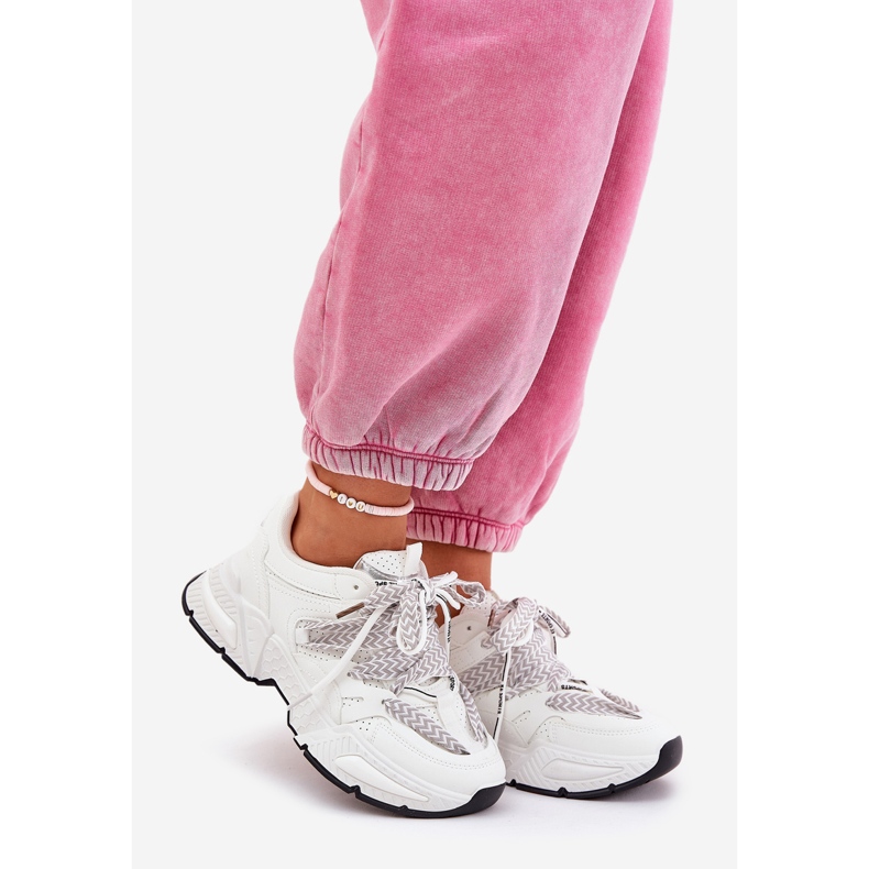 Scarpe sportive da donna con sneaker con doppio allacciatura bianco 1