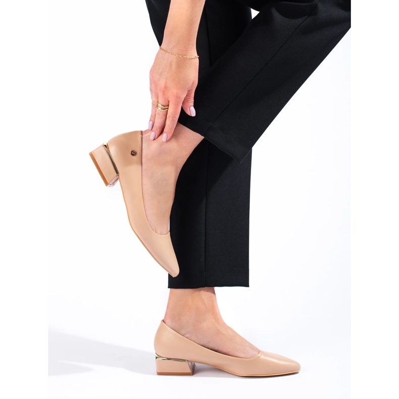 Ballerine Vinceza beige con tacco basso da donna 1