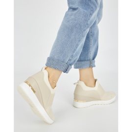 Sneakers con zeppa da donna di colore beige chiaro 2