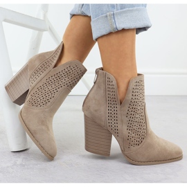 S.Barski Stivali in pelle scamosciata femminile sul Post Openwork S. Barski Hy51-060 beige 1