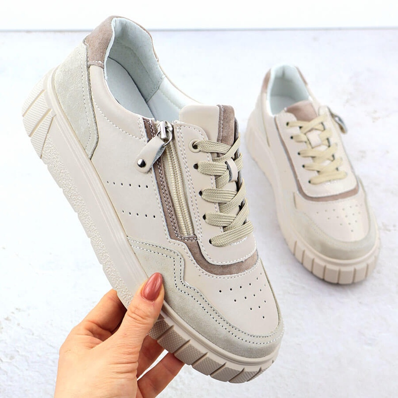 Sneaker in pelle sulla piattaforma beige filippo dp6862 1