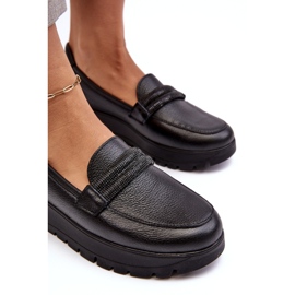 Scarpe in pelle sulla piattaforma con un lemar nero ornamento 3