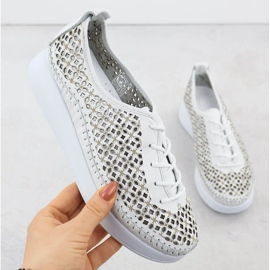 Scarpe in pelle da donna Openwork sulla piattaforma bianca T.Sokolski 0714 bianco 1
