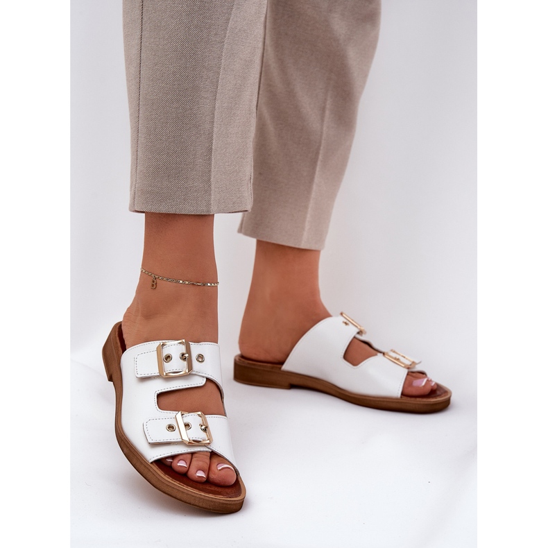 Flip flip in pelle con fibbie bianche Zazoo 3020 bianco 2