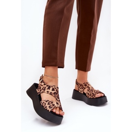 Sandali da donna con stampa leopardata sulla piattaforma Eco Suede Brown marrone 2
