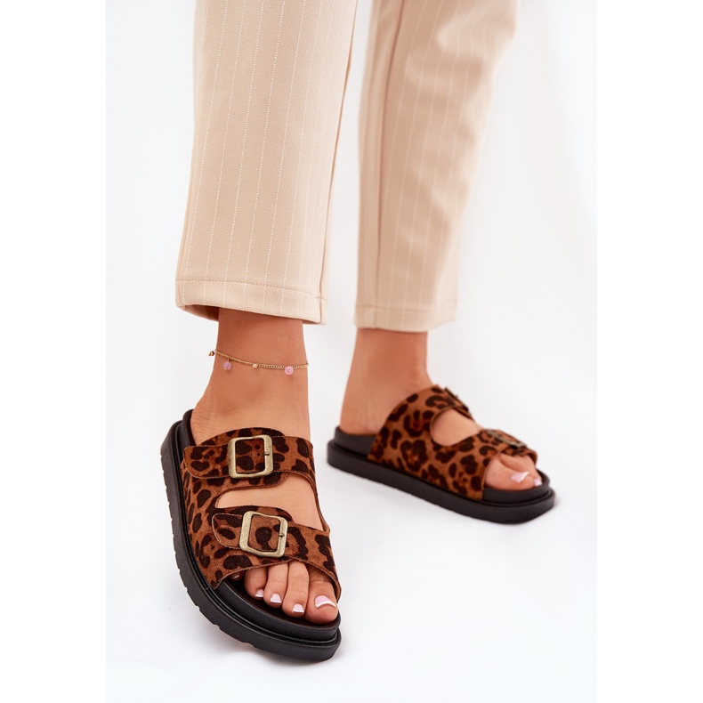 Pantofole da donna con stampa leopardata sulla piattaforma con fibbie marroni marrone 2