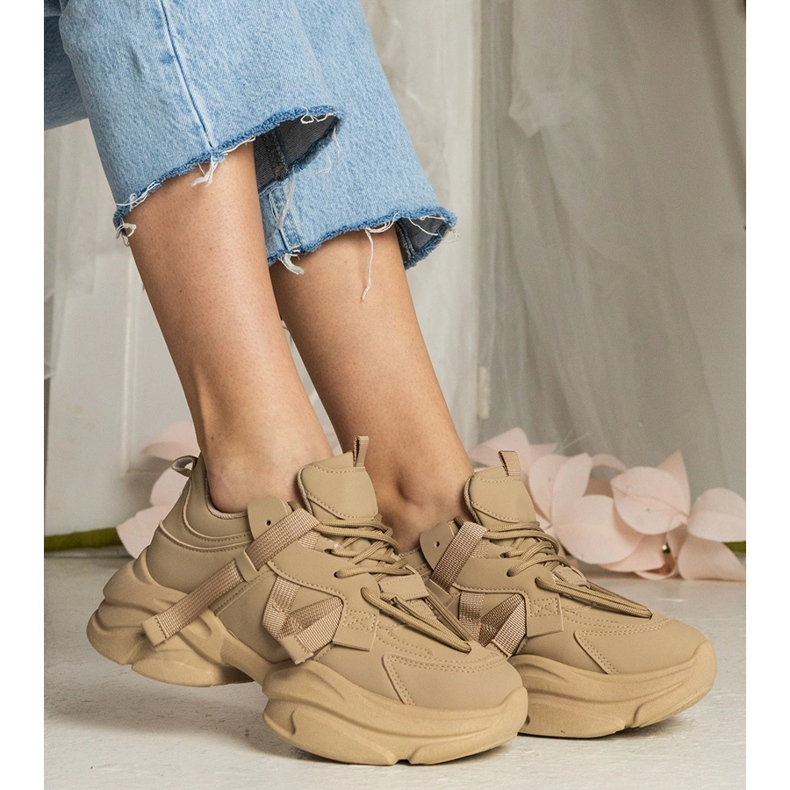 Sneaker sportive delle donne marroni da donna marrone 2