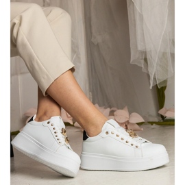 Sneaker bianche e bianche da donna decorate con pietre bianco 2