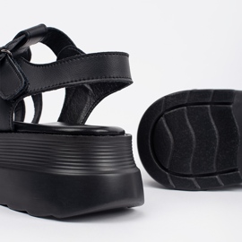 Goodin Sandali neri sulla piattaforma in pelle nero 1