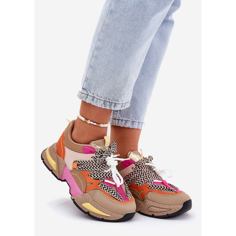 Scarpe sportive con sneaker donne con doppio kaki beige 1