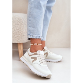 Scarpe sportive da donna con beige in pelle ecologica 2