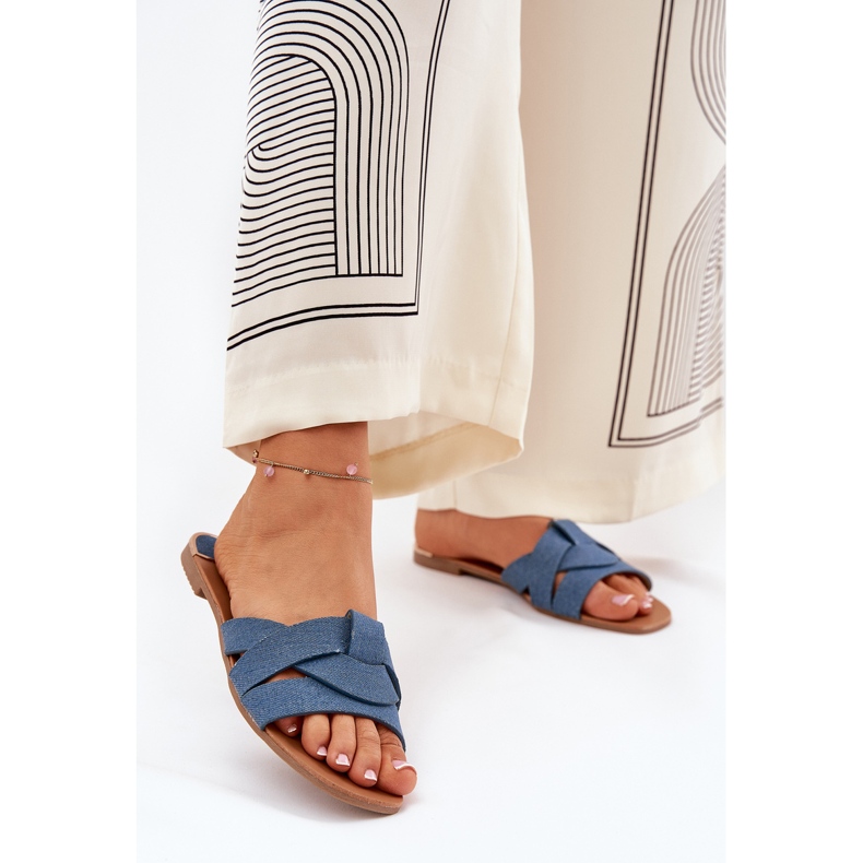 Flip da donna piatta con strisce di jeans intrecciate blu 2