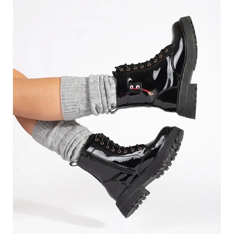 Stivaletti stringati laccati nero 2