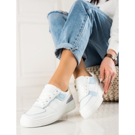 Sneakers classiche sulla piattaforma bianco 2