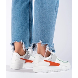Sneakers da donna stringate su plateau in ecopelle, colore bianco 1