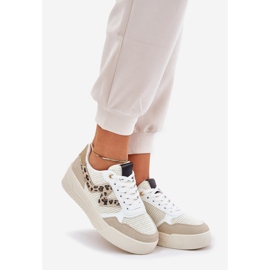 Scarpe sportive femminili sulla piattaforma leopardo beige 1