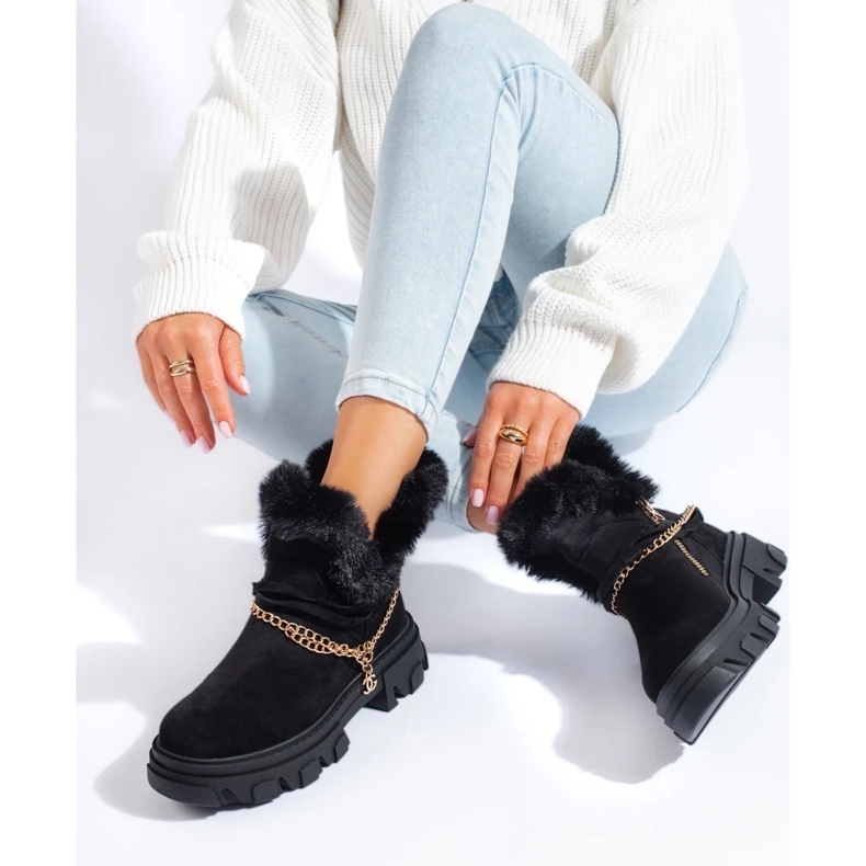Stivaletti da donna in camoscio con plateau nero 2