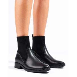 Stivaletti slip-on con tacco piatto nero 2