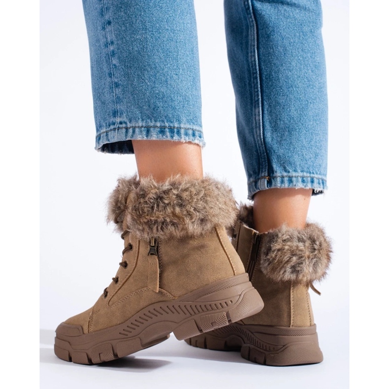 Scarponcini da trekking da donna marroni con pelliccia beige 1