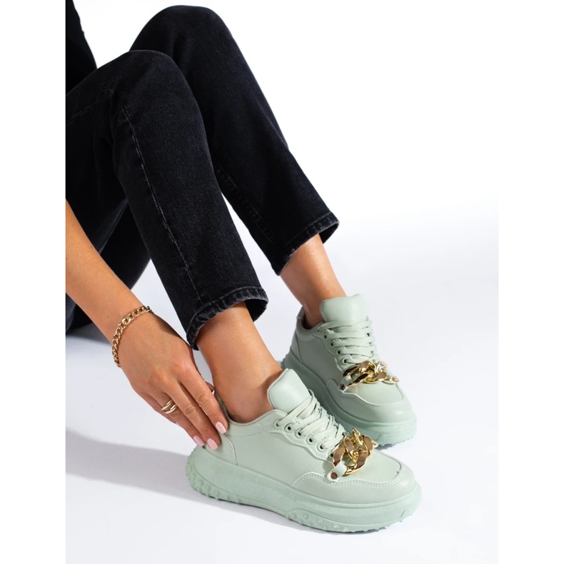 Sneakers da donna verde chiaro con catena 2