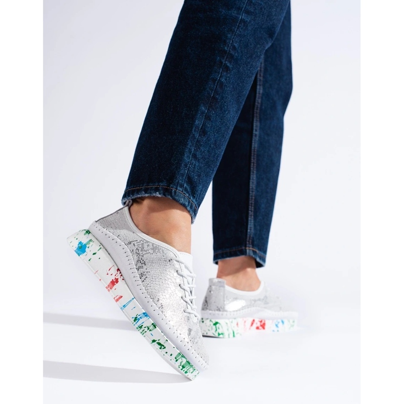 Scarpe da donna in pelle argento con plateau Shelovet colorato d'argento 1