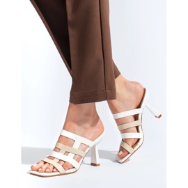 Sandali bianchi con tacco Shelovet da donna bianca 1