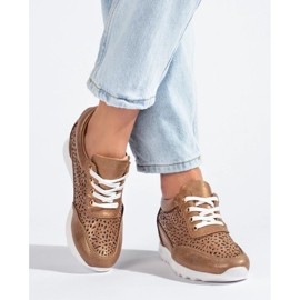 Sneakers traforate con zeppa nascosta Shelovet marrone 2