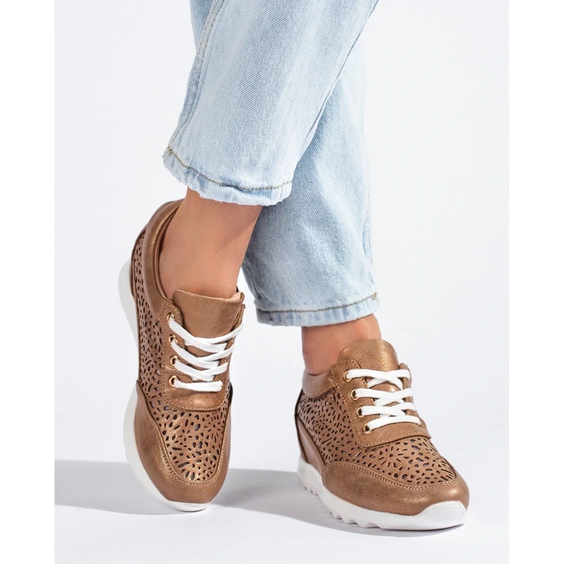 Sneakers traforate con zeppa nascosta Shelovet marrone 2