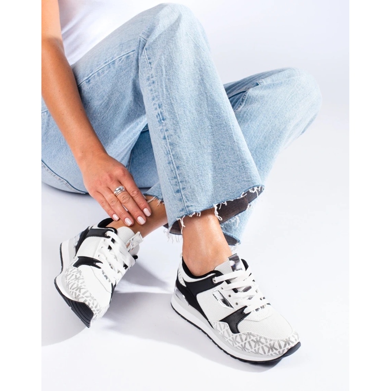 Scarpe sportive da donna Shelovet di colore nero e bianco 2