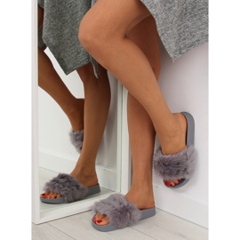 Pantofole grigie con pelliccia S37 grigio 1
