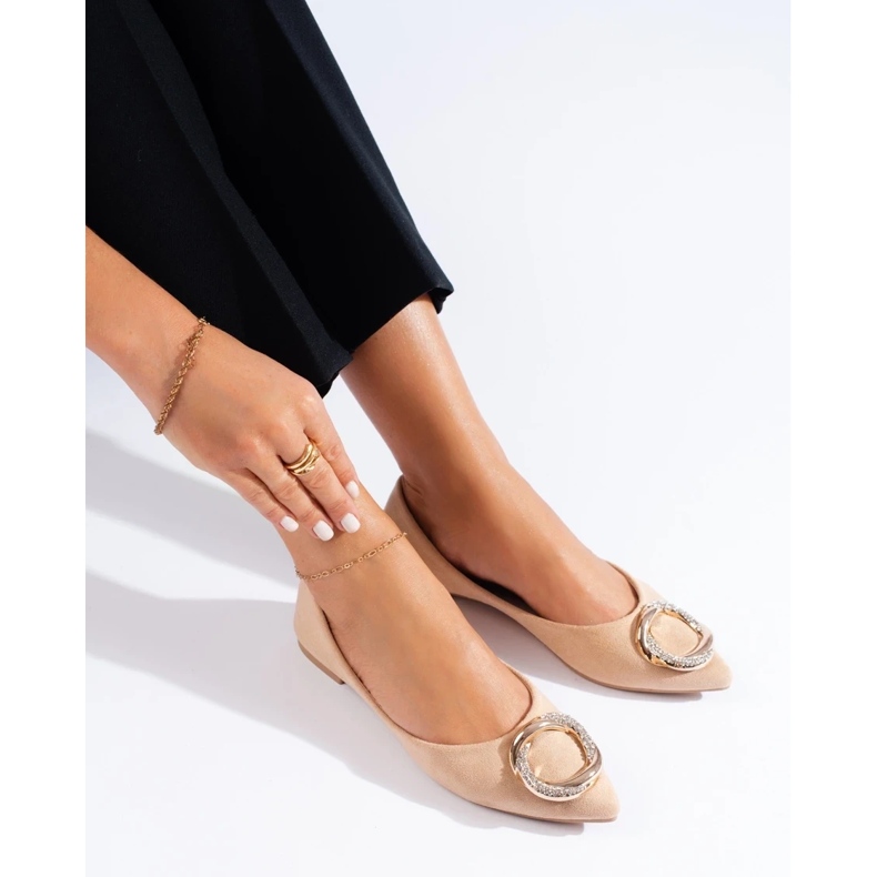 Ballerine beige da donna in camoscio di Shelovet 2