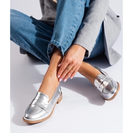 Mocassini da donna in ecopelle argento di Shelovet d'argento 2