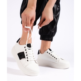 Sneakers sportive bianche bianca 2