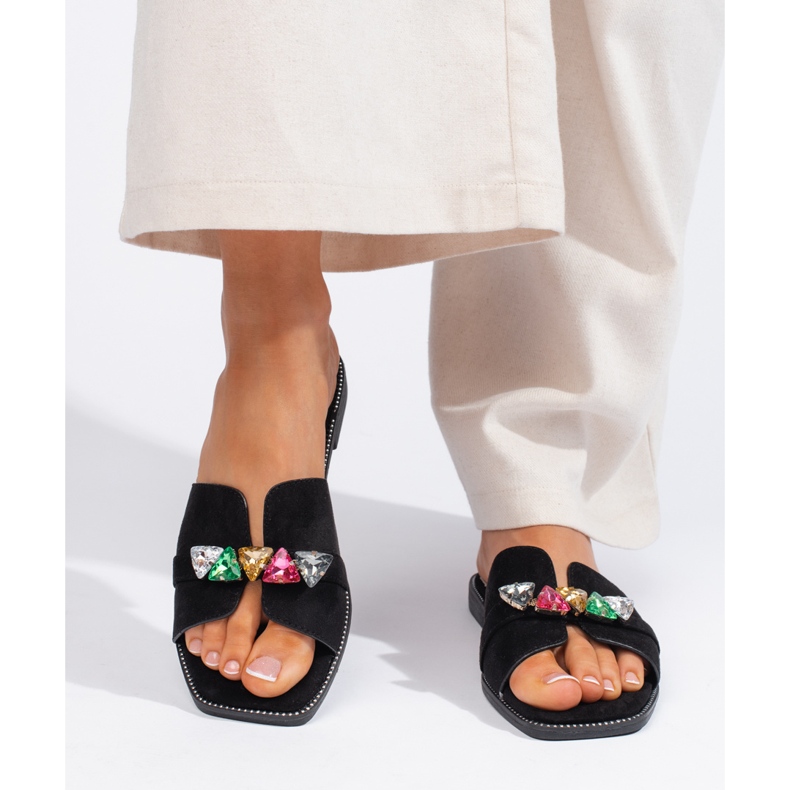 Infradito da donna nere con pietre nero 2