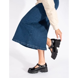 Scarpe da donna in vernice nera con plateau nero 2