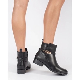 Stivaletti neri da donna con tacco basso e cinturino decorativo nero 2