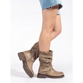 Stivaletti da donna beige con tacco basso e fibbie 1