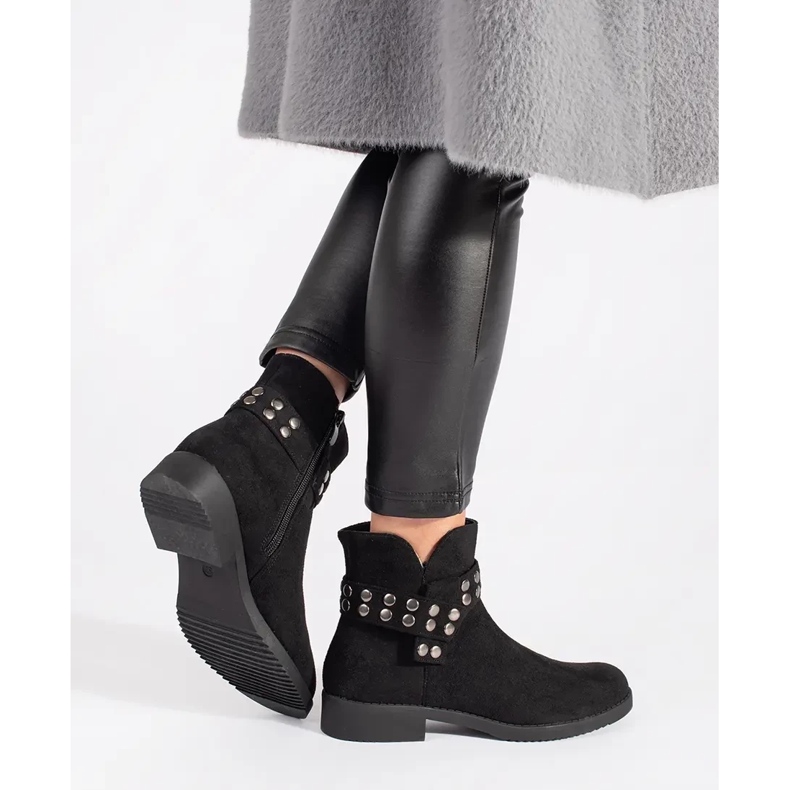 Stivaletti bassi da donna in camoscio con strass nero 1
