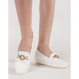 Goodin Mocassine bianche a cuneo con decorazione dorata bianca 1