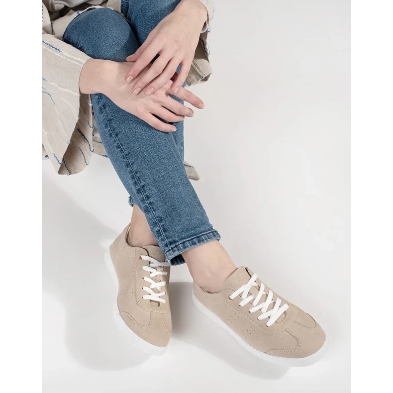 Goodin Sneaker da donna in pelle beige 1
