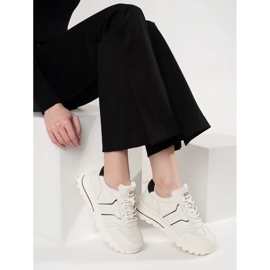 Goodin Scarpe sportive in pelle su una suola spessa bianco 2
