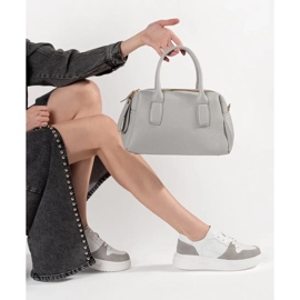 Goodin Sneakers in pelle bianca sulla piattaforma bianco 1