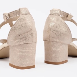 Goodin I tacchi delle donne beige 1