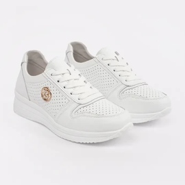 Goodin Sneaker openwork bianche con pelle naturale con un ornamento bianca 1