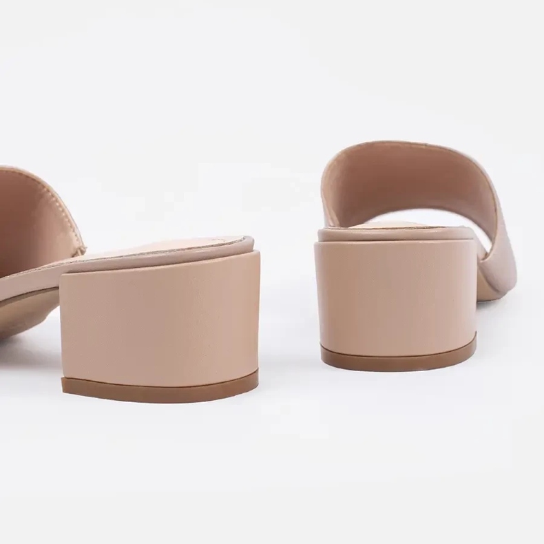 Tacchi beige Sergio Leone 1