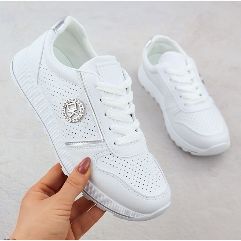 Scarpe sportive da donna White Potocki Py16342 bianco 1