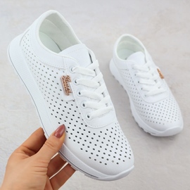 Pumer sportivi per donne Openwork Women sulla piattaforma White Potocki PY16346 bianca 1