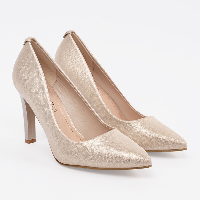 Goodin Pompe brillanti di beige su un tallone alto 1