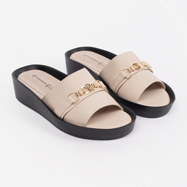 Goodin Le alette delle donne beige con una catena 1