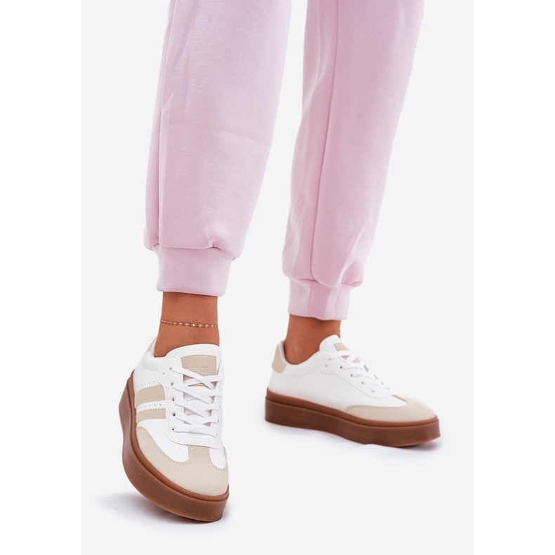 Sneaker femminili sulla piattaforma con beige in pelle eco 1